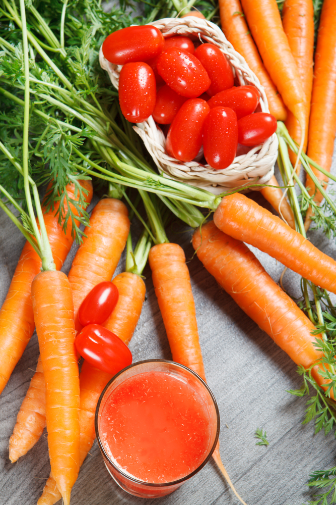 benefits of  carrots and tomato